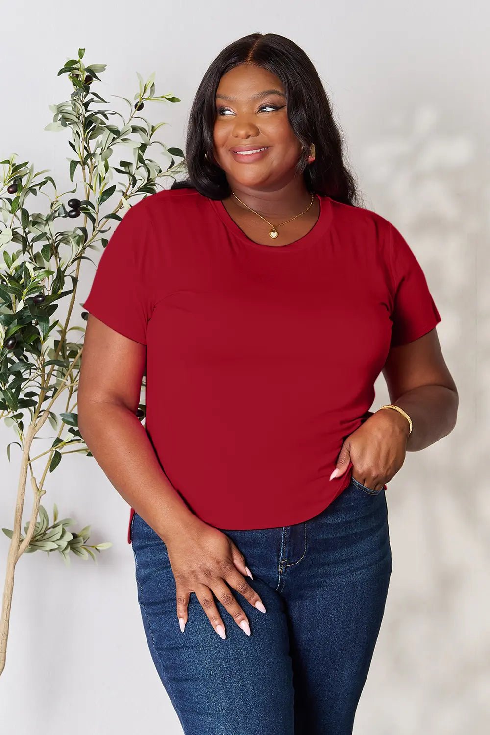 Basic Bae Full Size Round Neck Short Sleeve T-Shirt in Deep Red