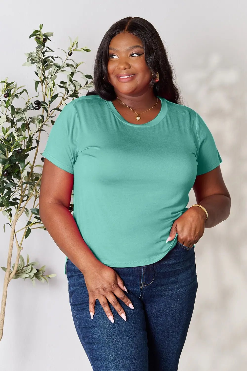 Basic Bae Full Size Round Neck Short Sleeve T-Shirt in Teal