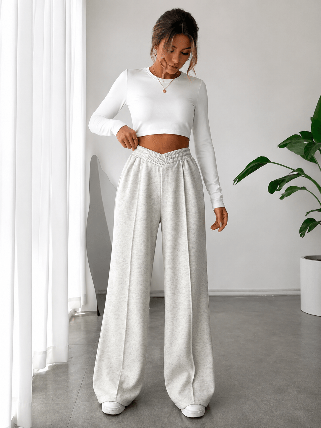 Elastic Waist Wide Leg Pants in Light Gray