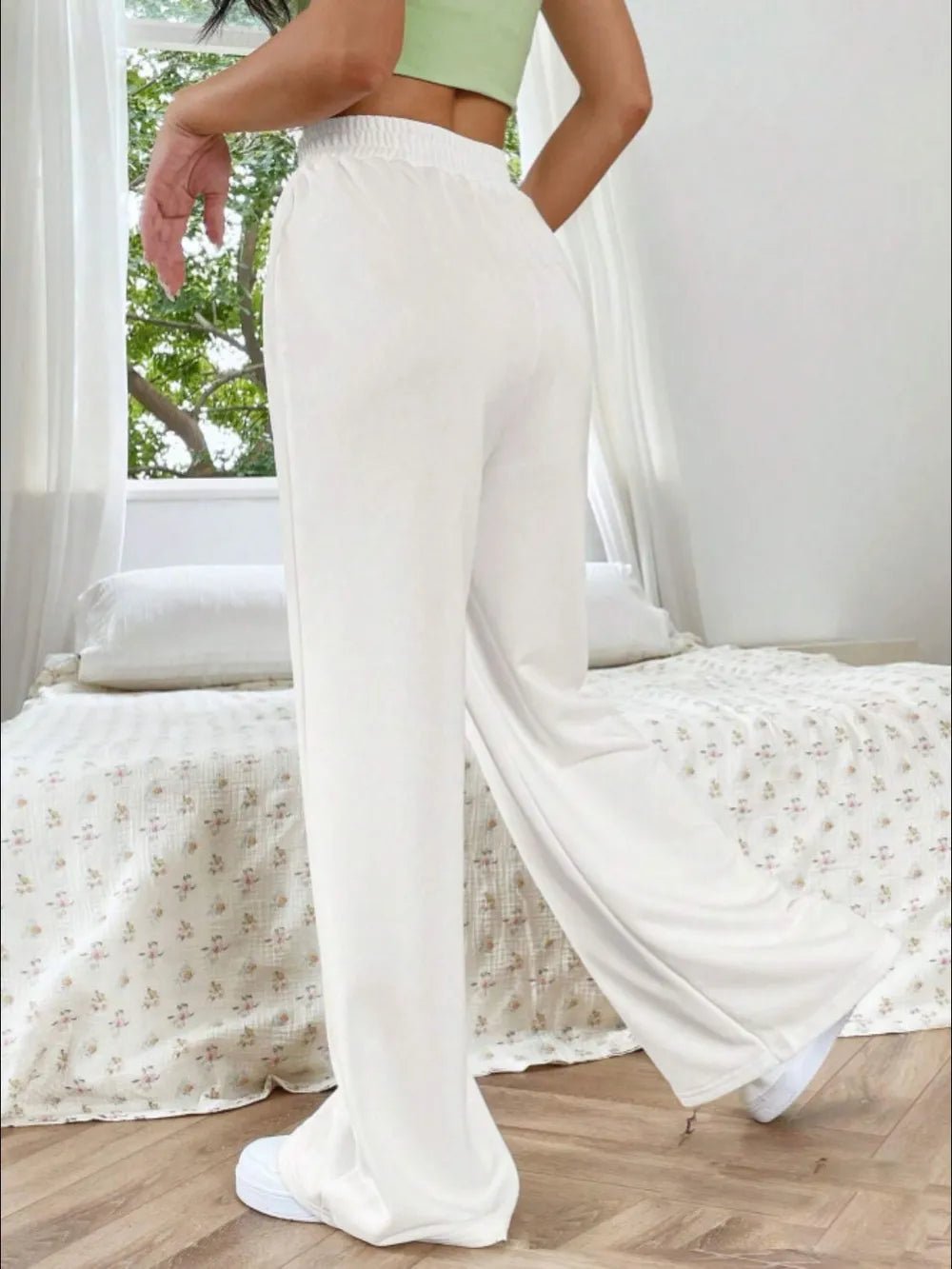Elastic Waist Wide Leg Pants in White