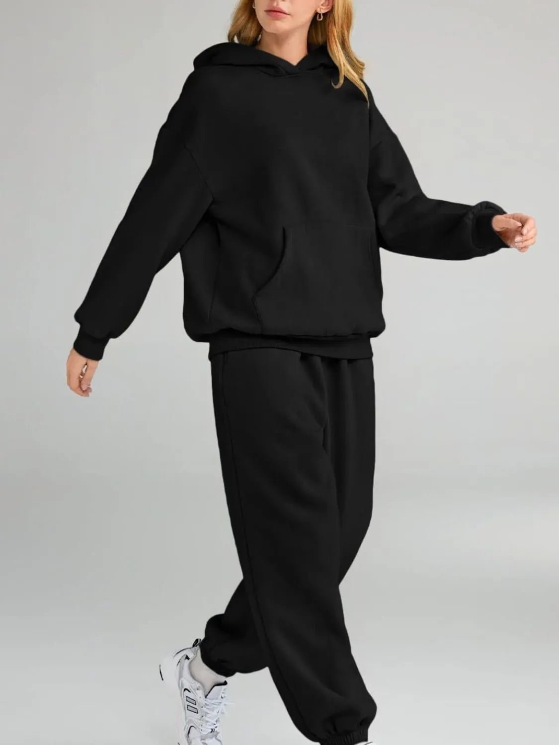 Kangaroo Pocket Hoodie and Joggers Set | CozyFits in Black
