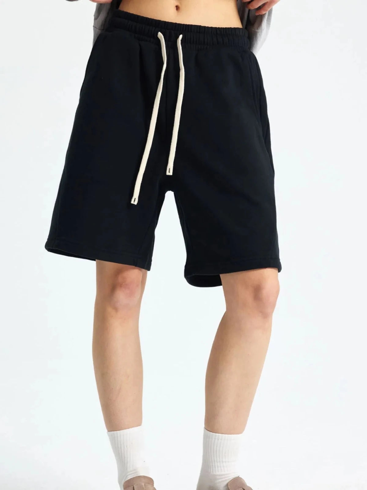 Men's Casual Drawstring Shorts in Black