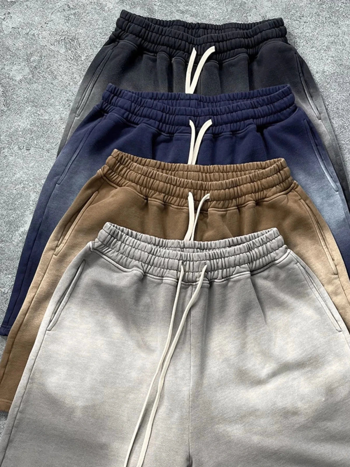 Men's Drawstring Casual Shorts in Black
