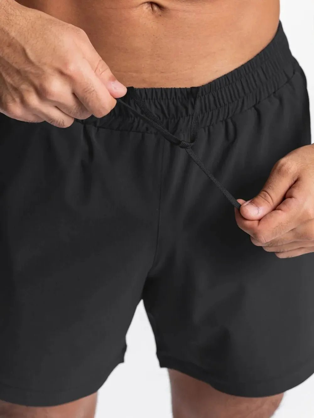 Men's Elastic Waist Active Shorts in Black