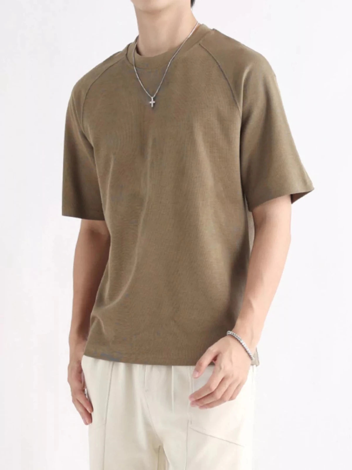 Men's Plus Size Relaxed Fit Solid Color T-Shirt in Brown