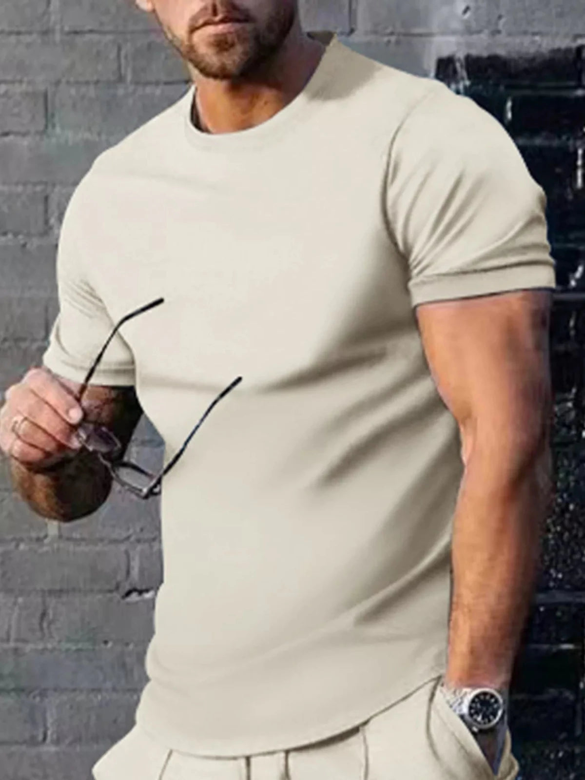 Men's Plus Size Solid Color Casual T-Shirt in Apricot