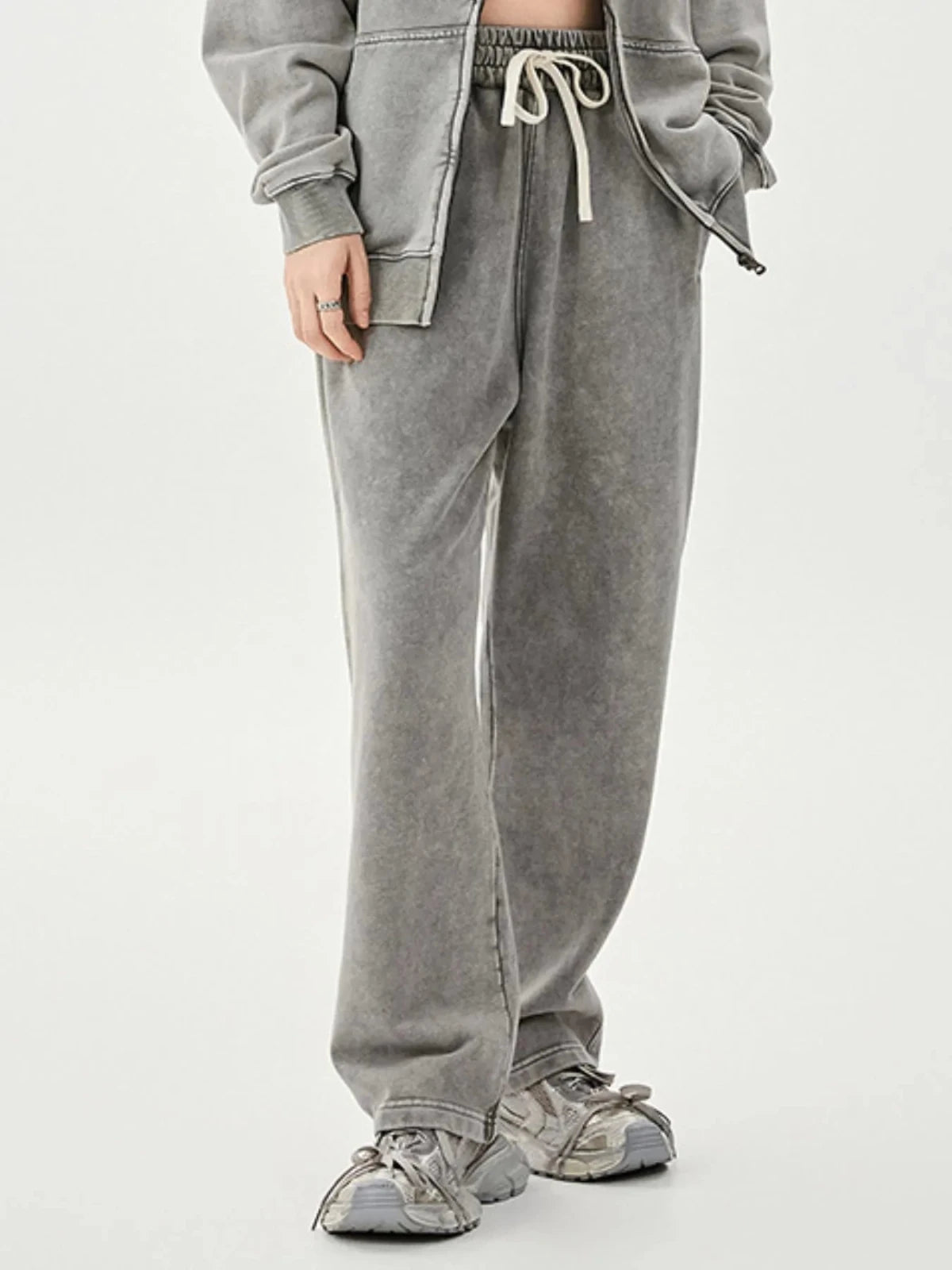 Men’s Washed Relaxed Fit Sweatpants | CozyFits in Black