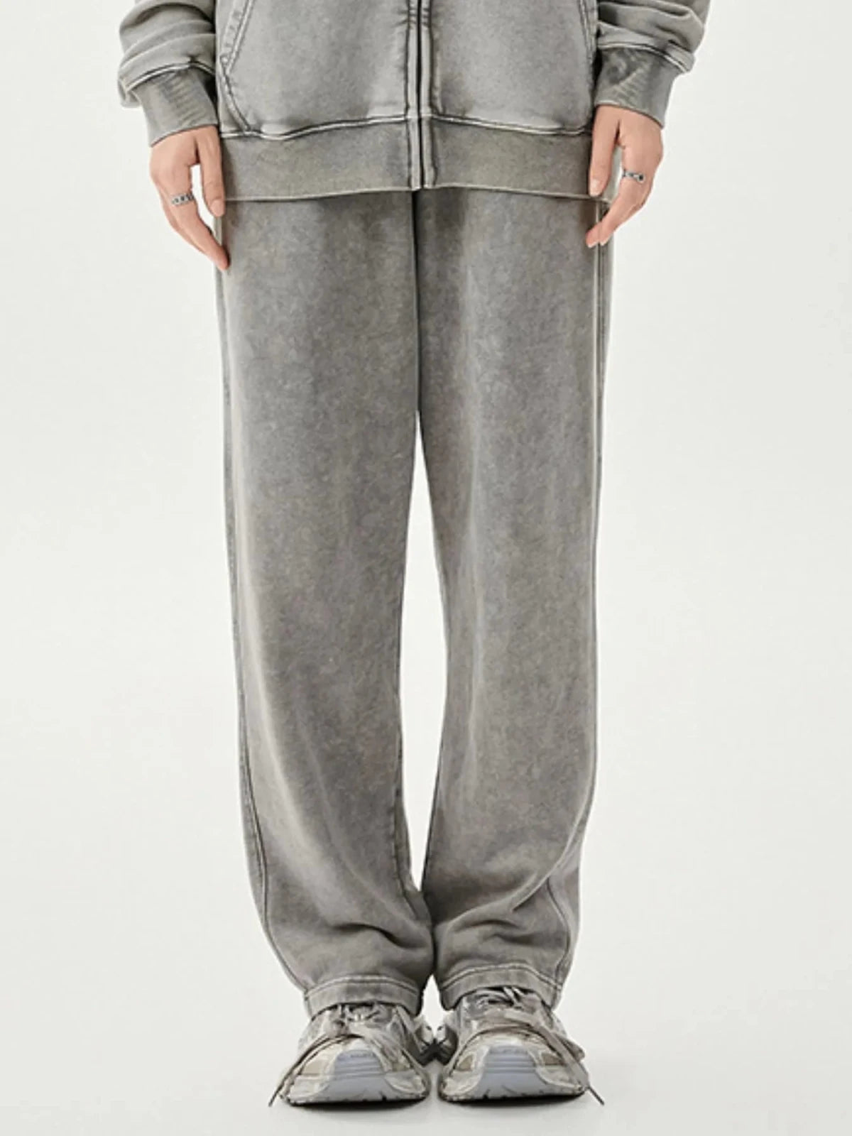 Men’s Washed Relaxed Fit Sweatpants | CozyFits in Light Gray