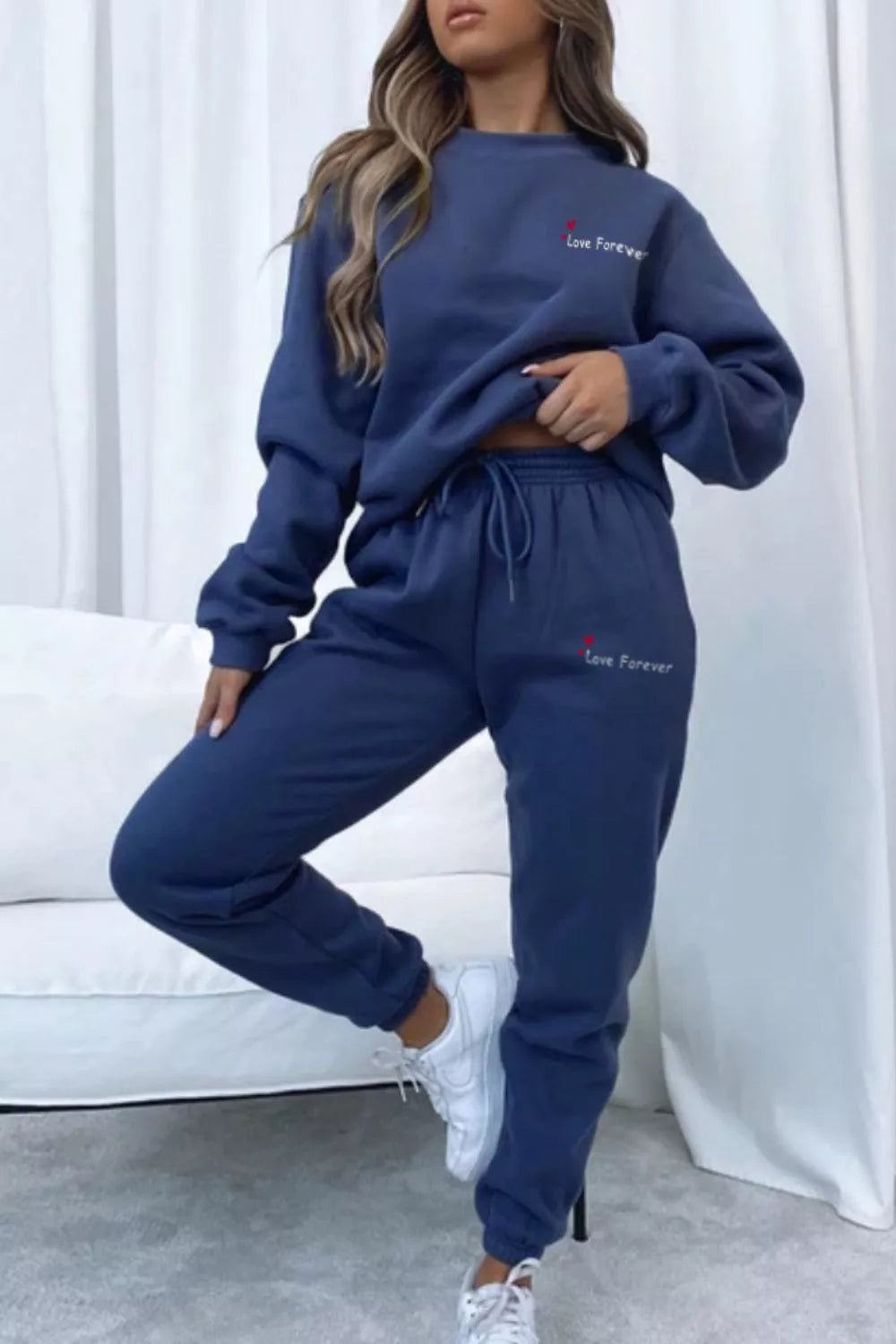 Round Neck Sweatshirt and Joggers Set in Blue