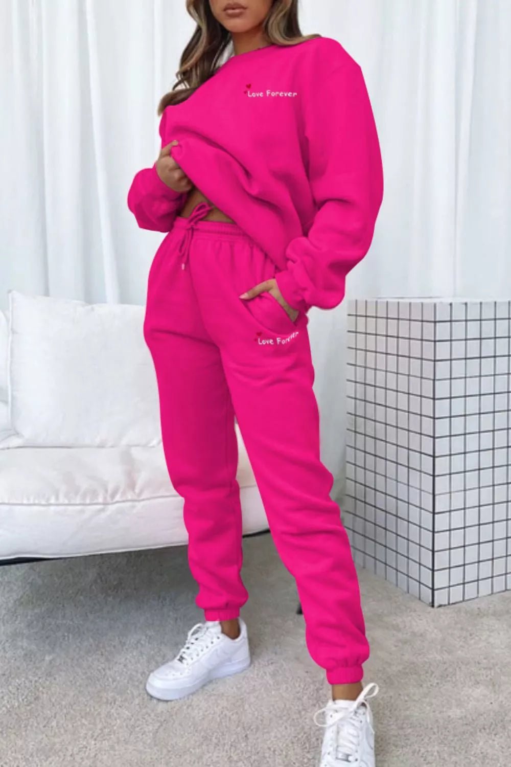 Round Neck Sweatshirt and Joggers Set in Rose Red