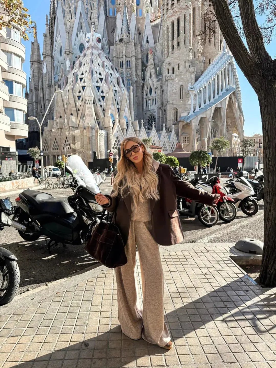 Soft Girl Lounge Set – Women’s Viral 2 Piece Matching Outfit (Oversized Zip Jacket + Wide Leg Pants) in Khaki
