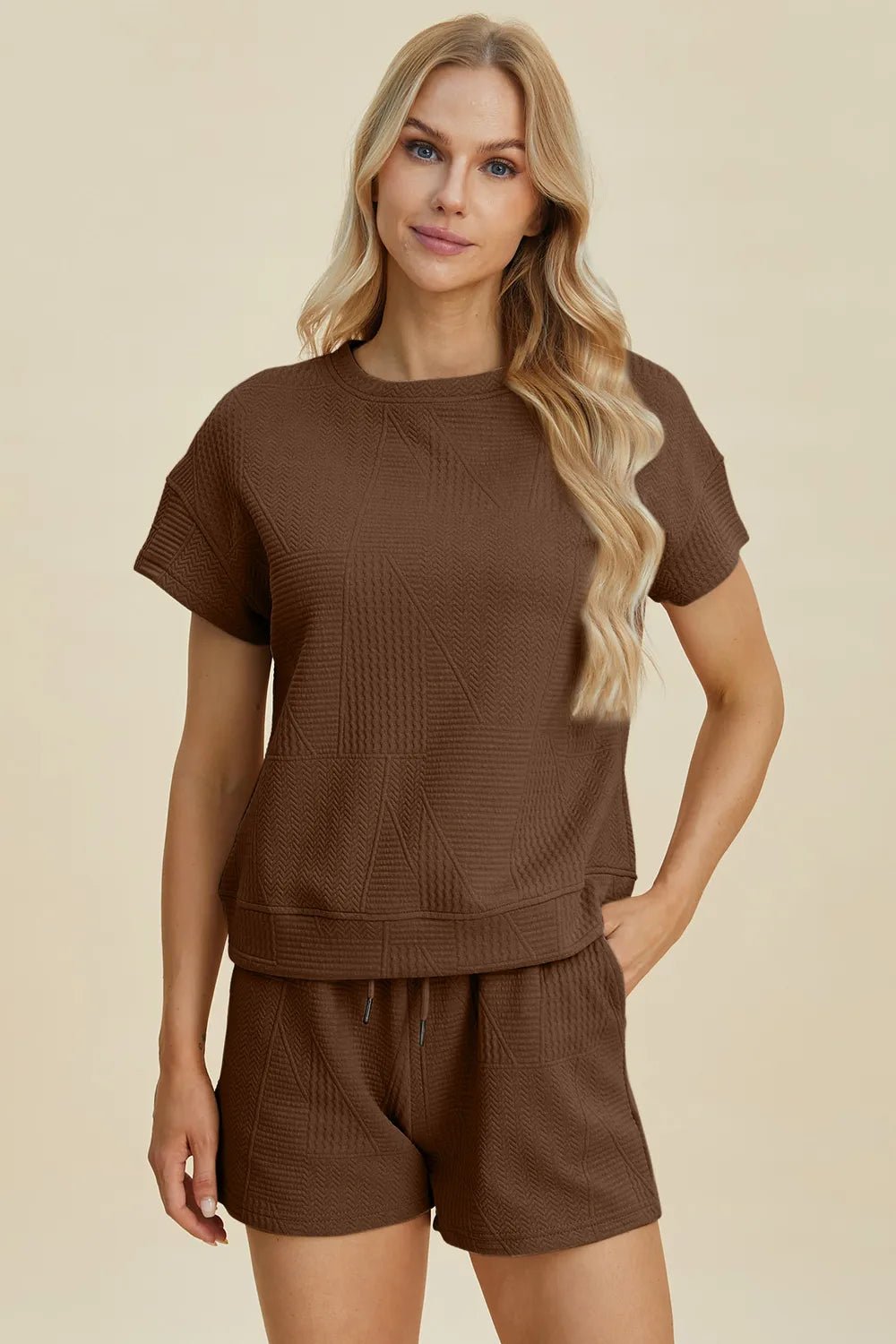 Textured Lounge Shorts Set in Brown