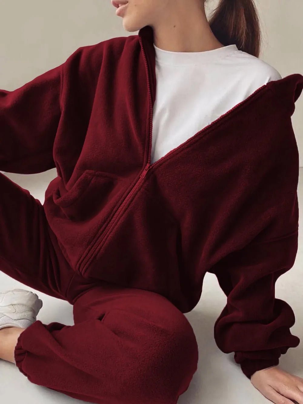 Zip Up Long Sleeve Hoodie and Joggers Set | CozyFits in Burgundy
